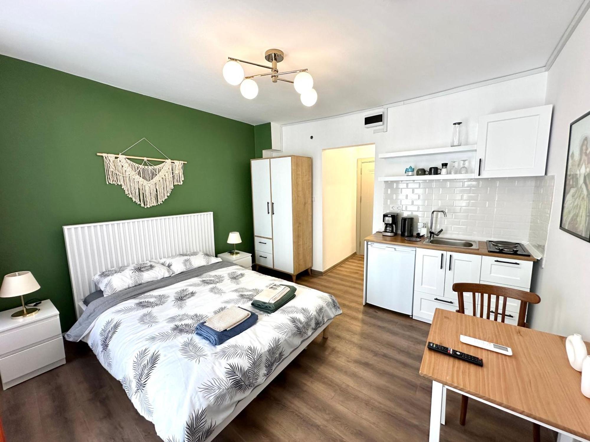 Yellowhouse 6 Apart Otel